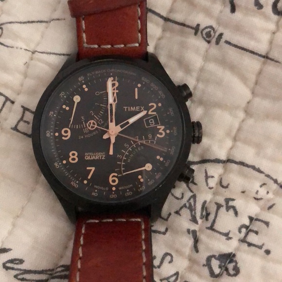 Timex Other - Timex intelligent quartz chronograph black face